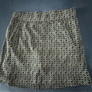 Talbots Black, White,and Light Green Patterned Skirt
